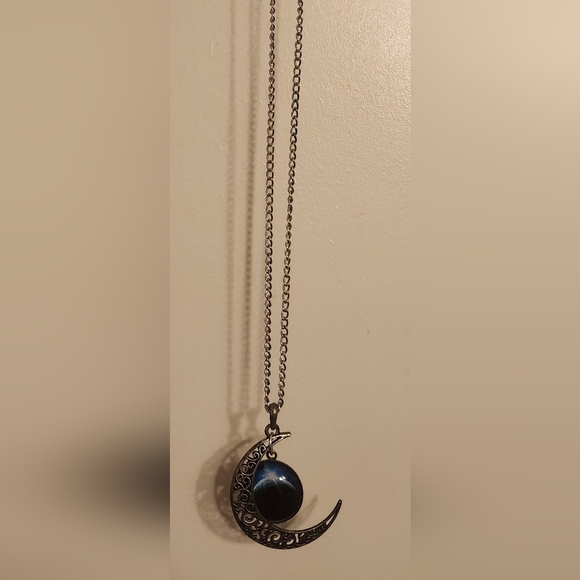 2 moon phase necklaces - Picture 6 of 6